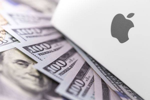 Twitter mis à l'amende, et Apple en évite une - Nos gagnants et perdants de la semaine