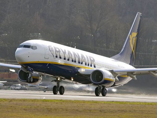 Salaires des pilotes : trois bases Ryanair en Allemagne menacées