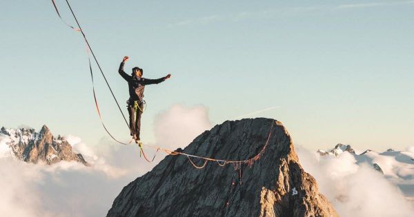 Savoie : ils traversent les aiguilles d'Arves sur un fil