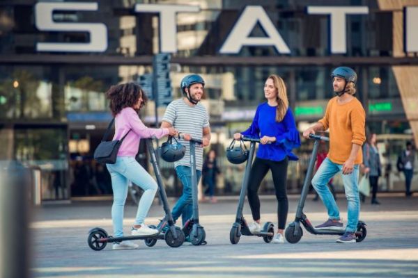 La Ninebot ES2 à 326 € avec expédition depuis l’Europe