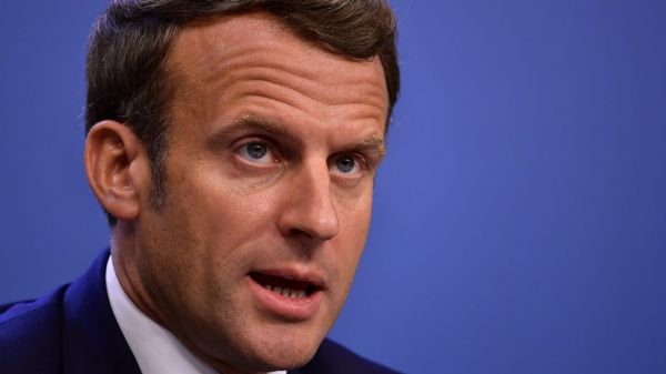 Beyrouth : Macron sur place jeudi, la France envoie secouristes et plusieurs tonnes de matériel