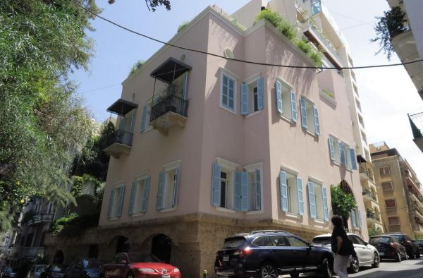 À Beyrouth, la maison de Carlos Ghosn a été «complètement détruite» par les explosions