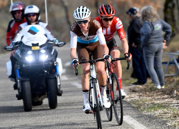 Romain Bardet file au sein de la formation Sunweb