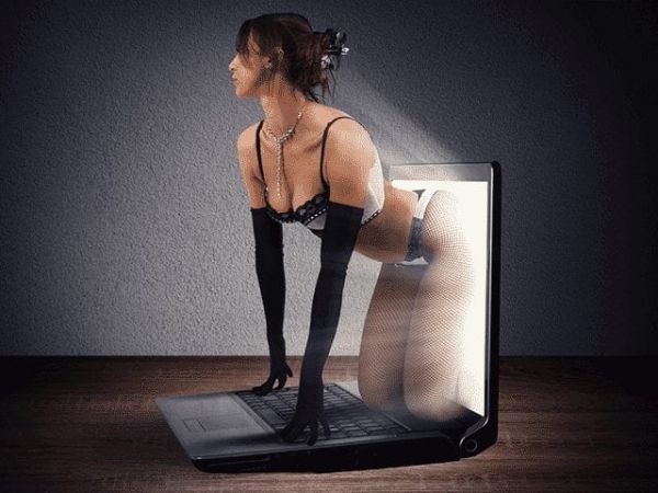 Les 100 Plus Belles CamGirls En Shows Privés