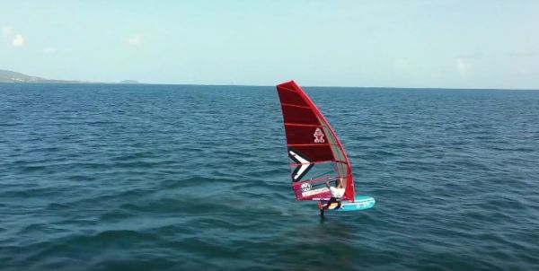 Vidéo : Les images du Guadeloupe Foil Tour 2020, avec Tristan Algret