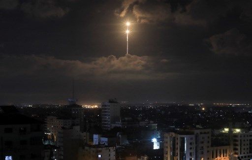 Au moins deux blessés légers en Israël après des tirs de roquettes depuis Gaza