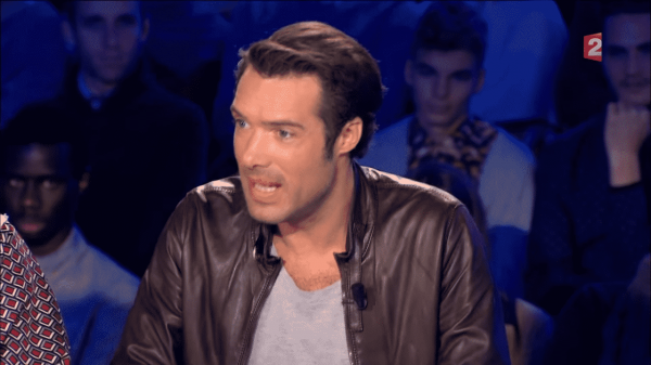 "Arrêtez tout. TOUT. Les masques. Les confinements. Nous devons désormais vivre...” L'appel de Nicolas Bedos