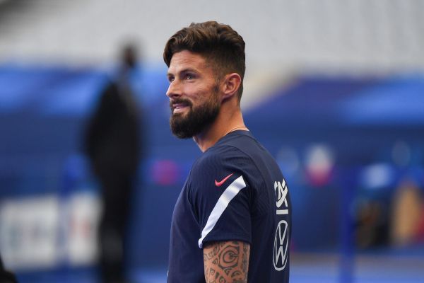 PSG : Olivier Giroud à Paris en joker de luxe, c'est sérieux ?