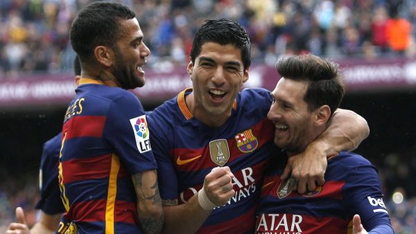 Barça : Dani Alves partage l'avis de Lionel Messi et tacle à son tour la direction