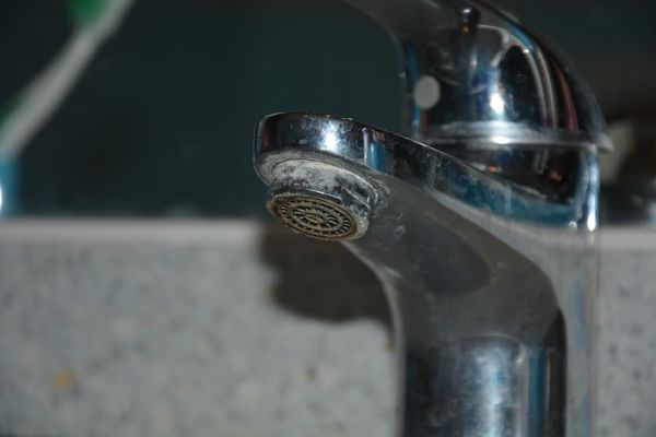 Pourquoi installer un adoucisseur d’eau ?