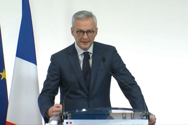 Couvre-feu : le gouvernement renforce les mesures d'aides pour le tourisme