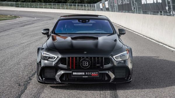Nouvelle Brabus 900 Rocket : le monde d'avant
