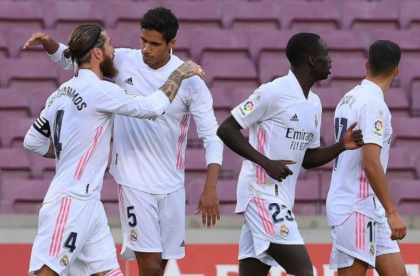 Liga : le Real domine le Barça, Zidane respire
