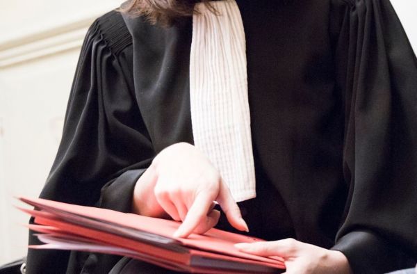 Territoire de Belfort : un pompier mis en examen pour viol sur mineurs, son épouse retrouvée morte