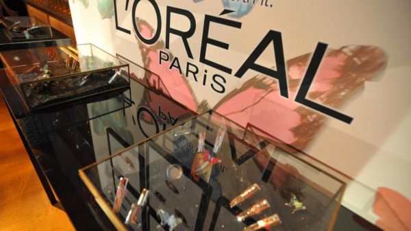 Caricatures de Mahomet: un boycott des produits français commence dans le monde arabe