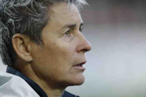 Rugby - Tournoi (F) - Bleues - Annick Hayraud : « On s'est fait casser la gueule »