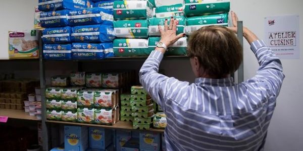 Après les annonces du plan pauvreté de Castex, les associations restent sur leur faim