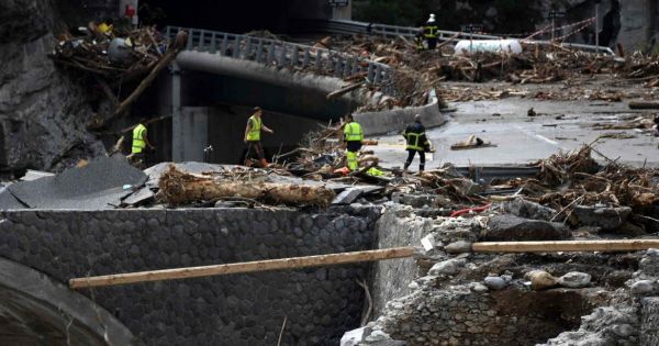 Crues dans les Alpes-Maritimes : un maire demande le retour de l'armée