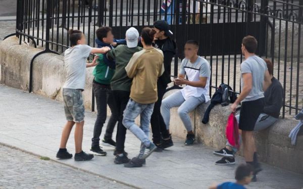 En 2019, 75% des mineurs traduits en justice à Paris pour des "atteintes à la personne” étaient des migrants