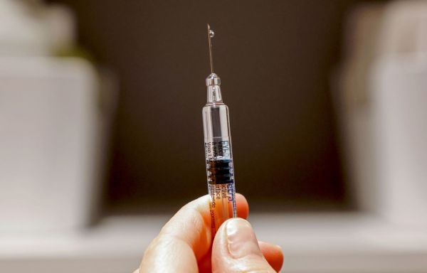 Vaccination contre la grippe: plus de doses achetées par le gouvernement