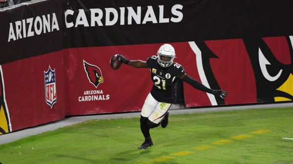 Les Cards augmentent leur foule