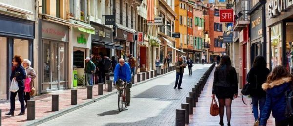 Confinement (Acte II) - La colère monte chez les petits commerçants et chez plusieurs Maires après l'autorisation d'ouverture de grandes surfaces et pas des commerces de proximité non [...]