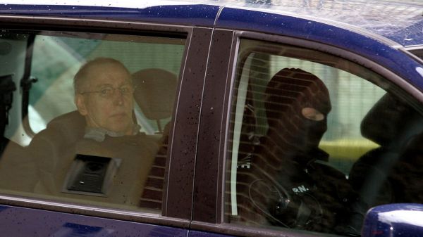 Estelle Mouzin : les fouilles en présence de Michel Fourniret n'ont pas permis de retrouver le corps