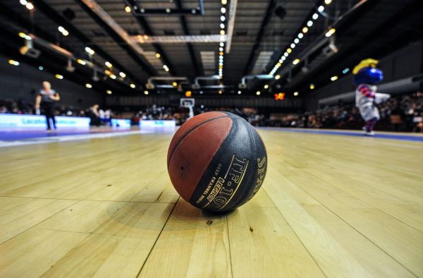 Confinement : la Ligue de basket annoncera en début de semaine si la saison est suspendue