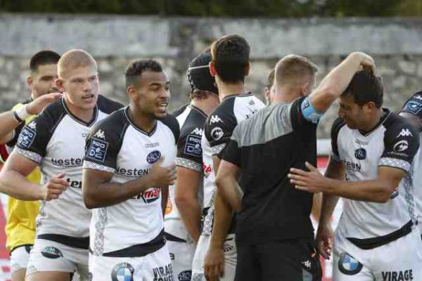 Rugby - Pro D2 - Pro D2 : Vannes s'impose à Nevers et prend la tête