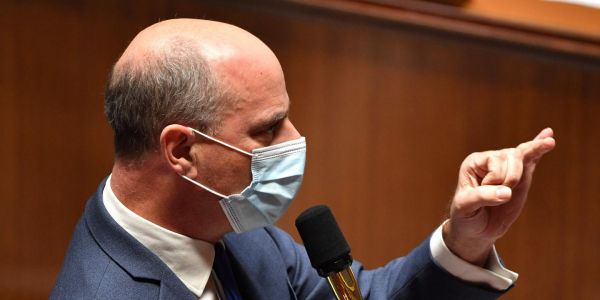 Jean-François Bayart : « Que le terme plaise ou non, il y a bien une islamophobie d'Etat en France »