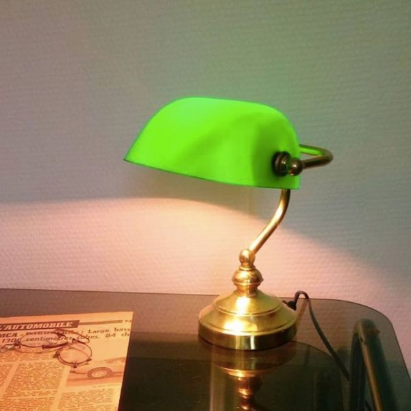 La lampe de banquier : histoire d'un luminaire culte