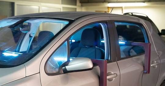 Covid-19 : deux minutes pour désinfecter une voiture aux UV