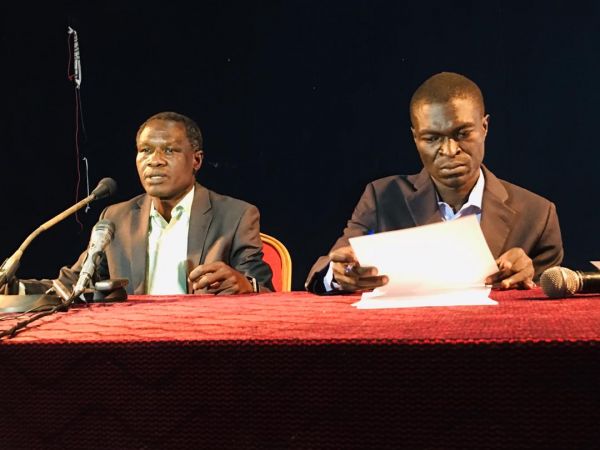 LITTERATURE : Sobdibé Pébah Watam présente son livre « la réussite de l'enfant d'un paysan africain »