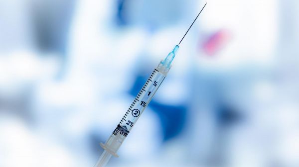 Covid-19 : les incertitudes de la stratégie française de vaccination