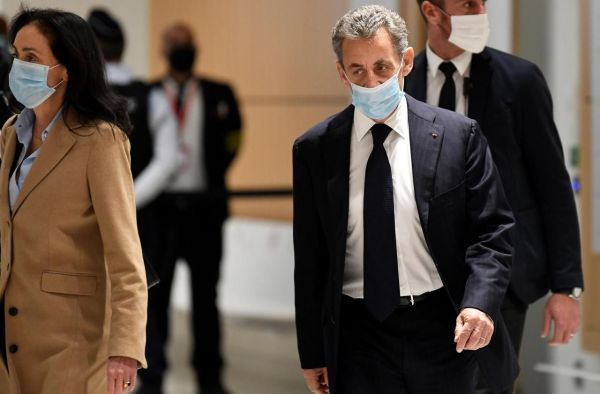 Affaires des écoutes  : le procès de Nicolas Sarkozy suspendu jusqu'à jeudi