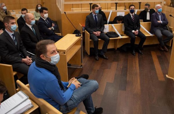 Noyade à Saint-Cyr : au premier jour du procès, les élèves officiers se réfugient derrière la tradition