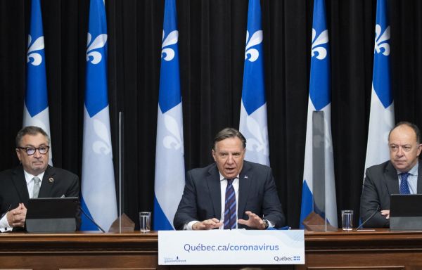 François Legault lance un appel à la vigilance