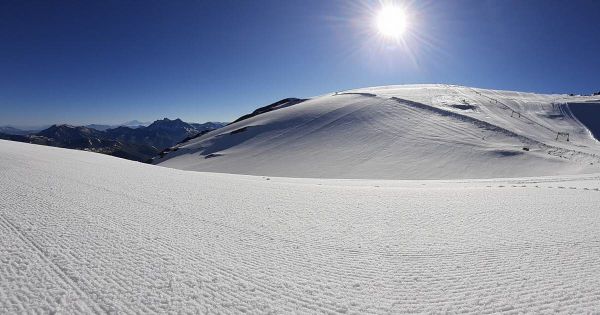 Les stations de ski ne rouvriraient qu'en 2021 : l'annonce de Macron fait l'effet d'une bombe