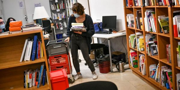 Covid-19 : pour Emmanuel Macron, la culture redevient « essentielle »