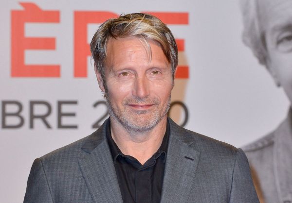 Les Animaux Fantastiques 3 : Johnny Depp est remplacé par Mads Mikkelsen