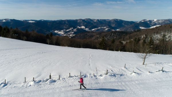 Confinement : le ski de fond sera autorisé dans un rayon de 20 km dès samedi