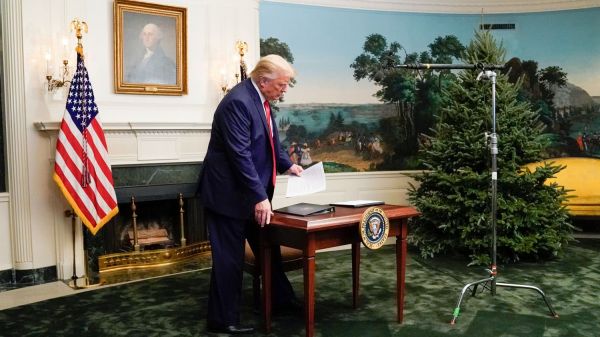 Etats-Unis : moqué par les internautes, Donald Trump s'en prend à Twitter