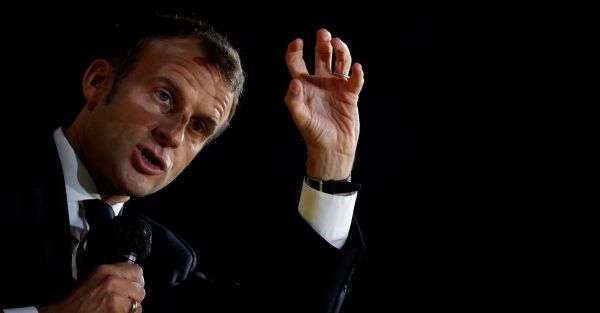 Macron dénonce "l'agression" de Michel Zecler, des images qui "nous font honte"