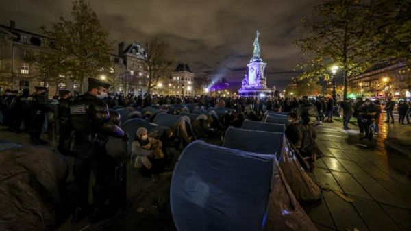 RECIT. La semaine où les violences policières ont mis l'exécutif sous pression