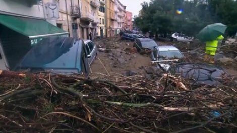 Inondations meurtrières en Sardaigne, la ville de Bitti dévastée par une coulée de boue