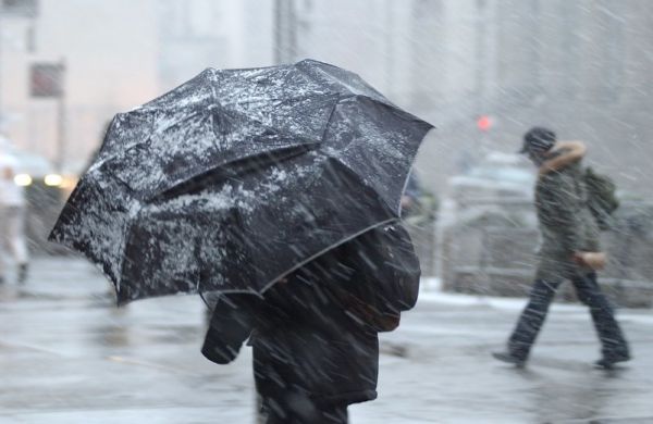 Neige et verglas : Météo France place 14 départements en vigilance
