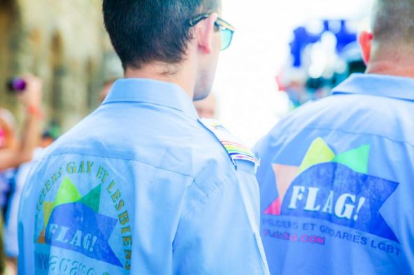 Séropositifs exclus des forces de l'ordre et de l'armée : des associations saisissent le Conseil d'Etat