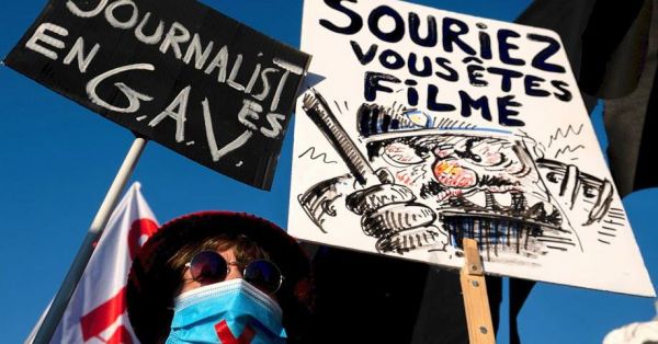 "Sécurité globale" : la majorité proposera "une nouvelle écriture complète de l'article 24"
