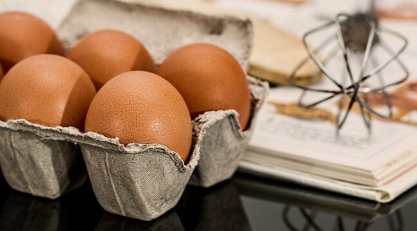 Coronavirus : Un œuf dur pourrait faire revenir en masse les Anglais dans les pubs