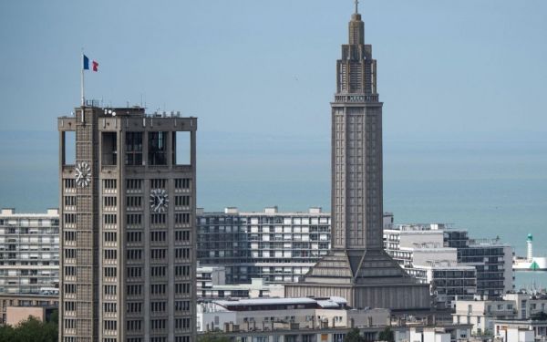 Covid-19 : des dépistages massifs seront organisés à Saint-Etienne et au Havre